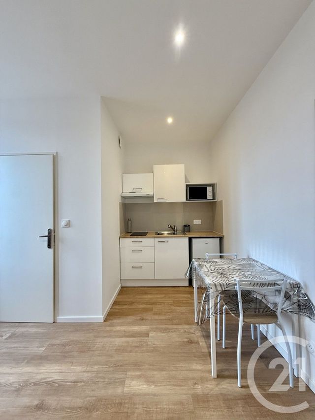 Appartement F1 à louer - 1 pièce - 17.45 m2 - YZEURE - 03 - AUVERGNE - Century 21 Pierre Immobilier