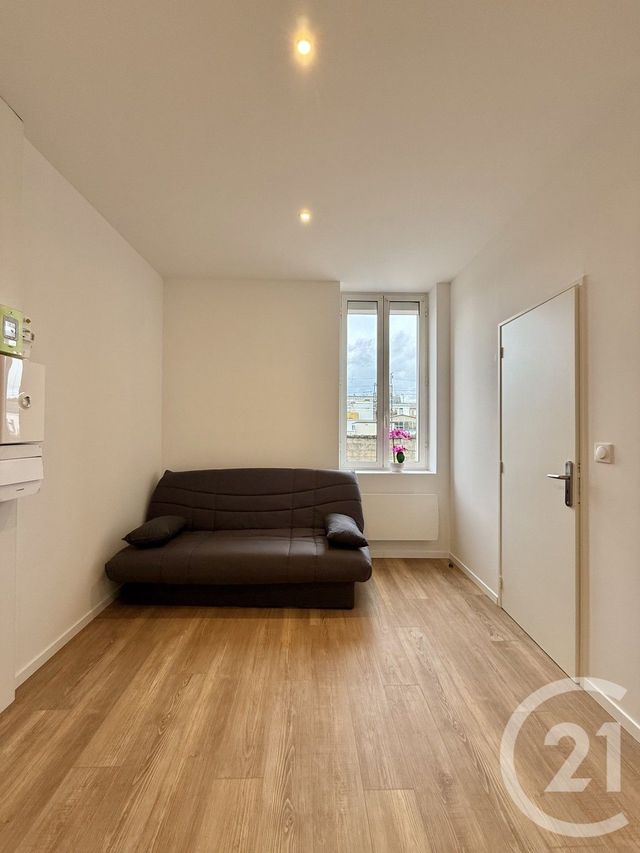 Appartement F1 à louer - 1 pièce - 17.45 m2 - YZEURE - 03 - AUVERGNE - Century 21 Pierre Immobilier