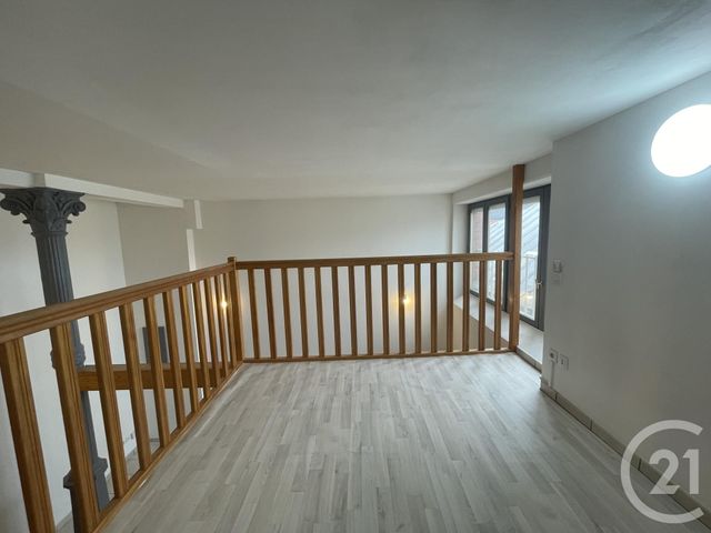 Appartement F2 à louer - 2 pièces - 42.03 m2 - MOULINS - 03 - AUVERGNE - Century 21 Pierre Immobilier