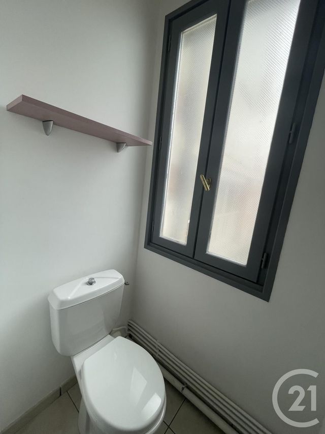 Appartement F2 à louer - 2 pièces - 42.03 m2 - MOULINS - 03 - AUVERGNE - Century 21 Pierre Immobilier