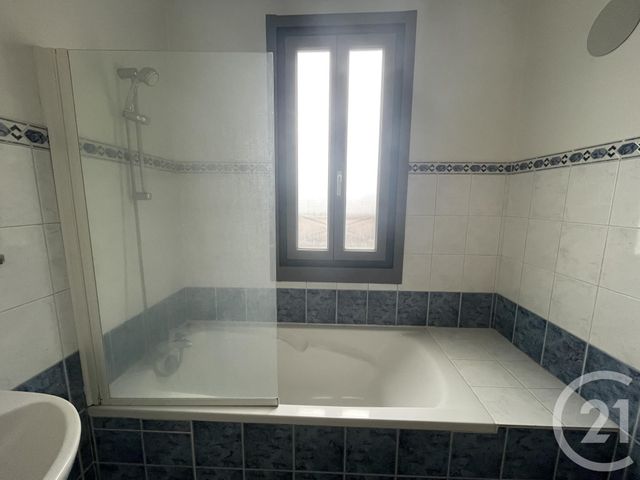 Appartement F2 à louer - 2 pièces - 42.03 m2 - MOULINS - 03 - AUVERGNE - Century 21 Pierre Immobilier