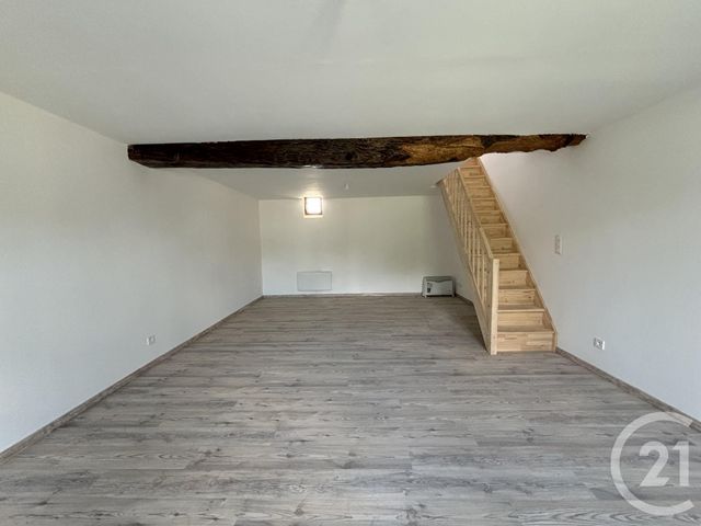 Appartement F3 à louer - 3 pièces - 65.83 m2 - NOYANT D ALLIER - 03 - AUVERGNE - Century 21 Pierre Immobilier