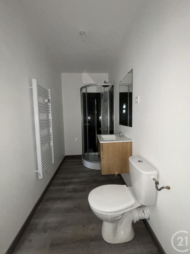 Appartement F3 à louer - 3 pièces - 65.83 m2 - NOYANT D ALLIER - 03 - AUVERGNE - Century 21 Pierre Immobilier