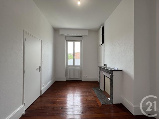Appartement F3 à louer - 3 pièces - 60.63 m2 - MOULINS - 03 - AUVERGNE - Century 21 Pierre Immobilier