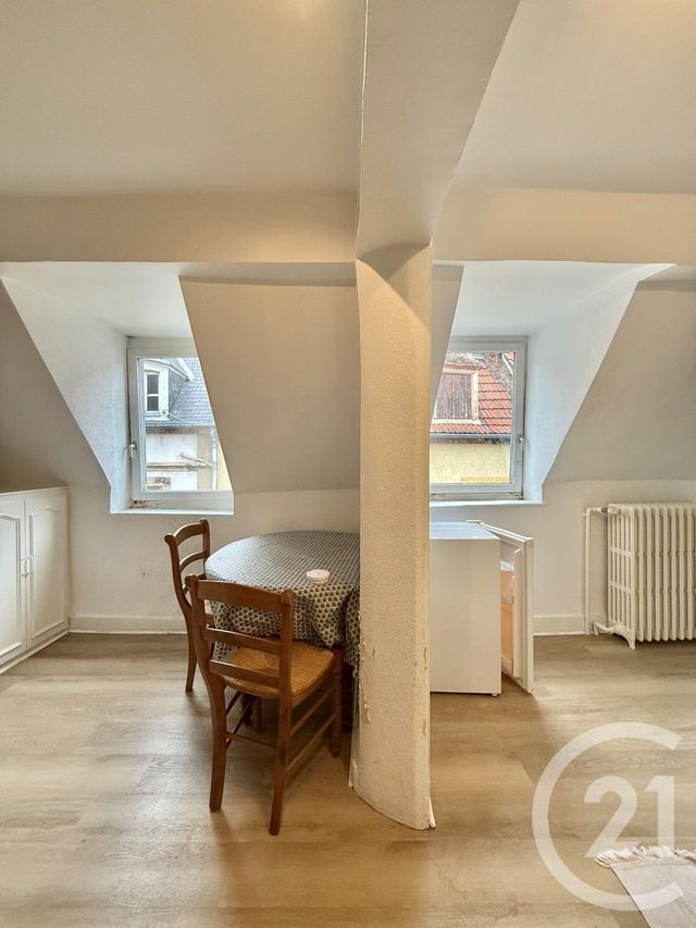 Appartement F1 à louer - 1 pièce - 16.65 m2 - MOULINS - 03 - AUVERGNE - Century 21 Pierre Immobilier