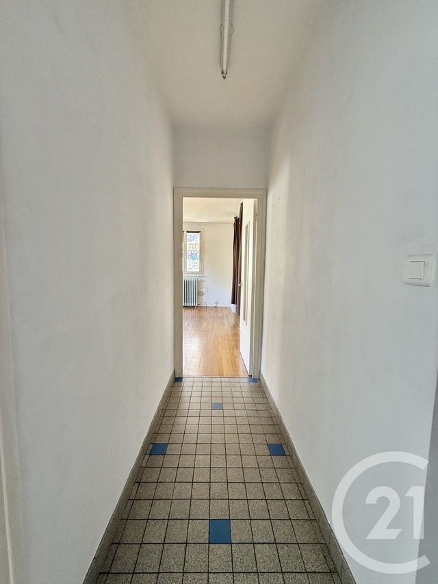 Appartement F3 à louer - 3 pièces - 64.42 m2 - SOUVIGNY - 03 - AUVERGNE - Century 21 Pierre Immobilier