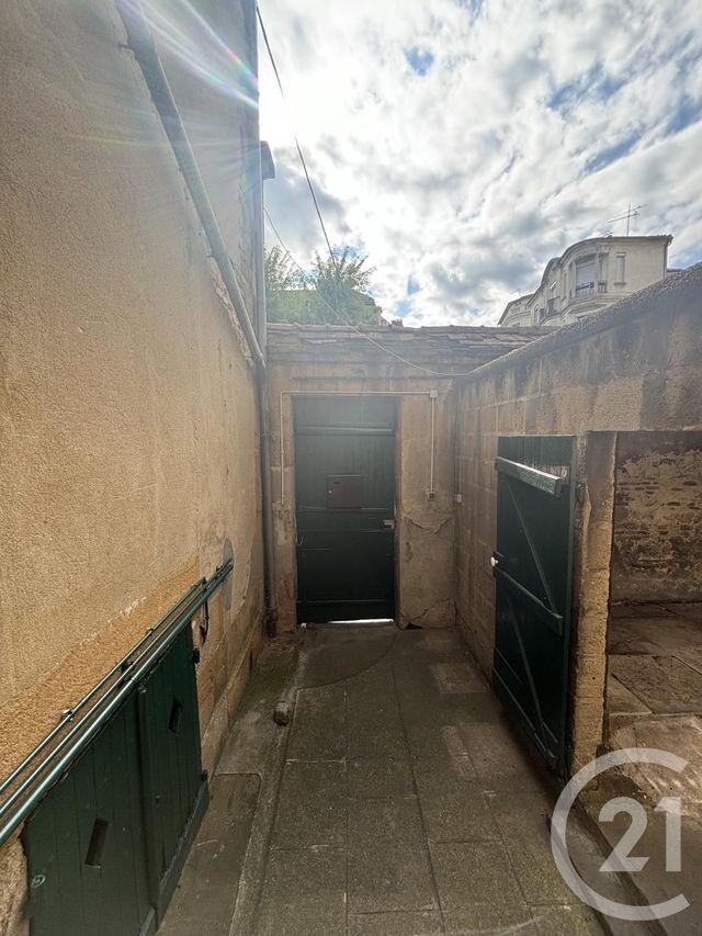 Appartement F3 à louer - 3 pièces - 113.71 m2 - MOULINS - 03 - AUVERGNE - Century 21 Pierre Immobilier