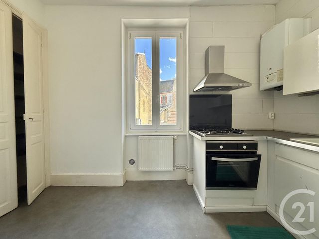 Appartement F3 à louer - 3 pièces - 71.78 m2 - MOULINS - 03 - AUVERGNE - Century 21 Pierre Immobilier