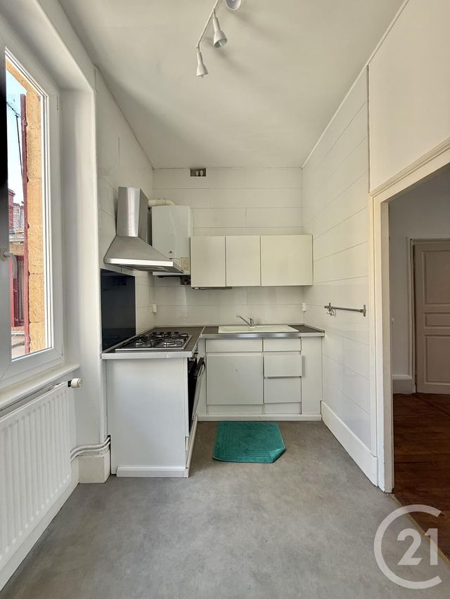 Appartement F3 à louer - 3 pièces - 71.78 m2 - MOULINS - 03 - AUVERGNE - Century 21 Pierre Immobilier