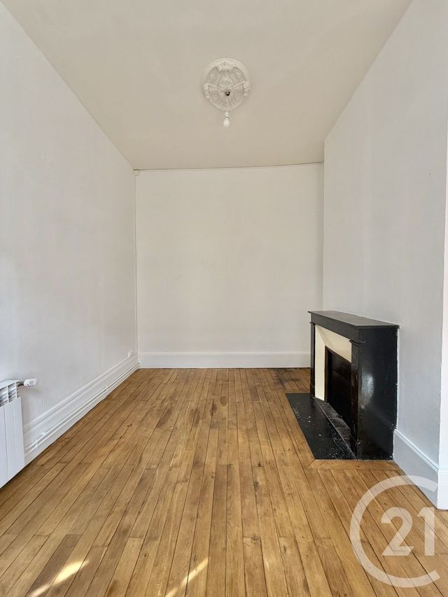 Appartement F3 à louer - 3 pièces - 79.78 m2 - MOULINS - 03 - AUVERGNE - Century 21 Pierre Immobilier