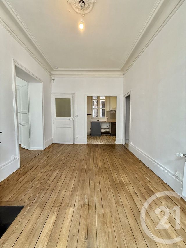 Appartement F3 à louer - 3 pièces - 79.78 m2 - MOULINS - 03 - AUVERGNE - Century 21 Pierre Immobilier