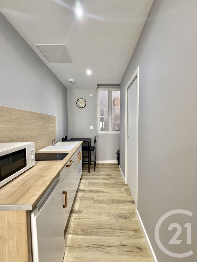 Appartement F1 à louer - 1 pièce - 19.58 m2 - MOULINS - 03 - AUVERGNE - Century 21 Pierre Immobilier
