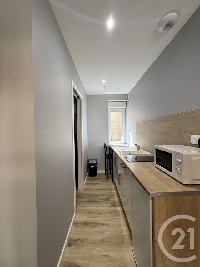 Appartement F1 à louer - 1 pièce - 20.96 m2 - MOULINS - 03 - AUVERGNE - Century 21 Pierre Immobilier