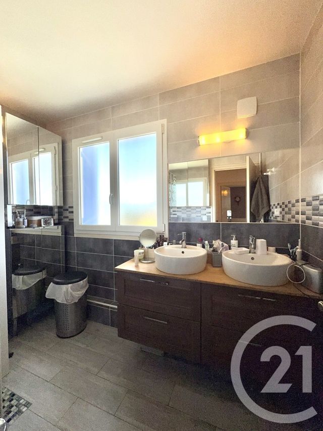 maison à vendre - 4 pièces - 92.24 m2 - YZEURE - 03 - AUVERGNE - Century 21 Pierre Immobilier