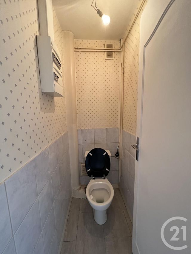 Appartement F3 à louer - 3 pièces - 55.49 m2 - MOULINS - 03 - AUVERGNE - Century 21 Pierre Immobilier
