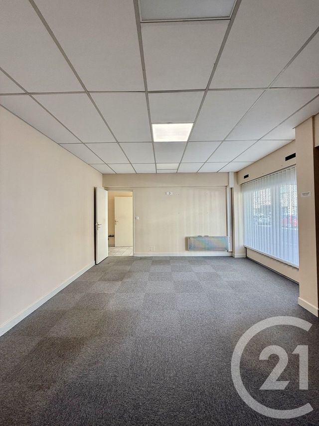 commerce à louer - 96.56 m2 - MOULINS - 03 - AUVERGNE - Century 21 Pierre Immobilier