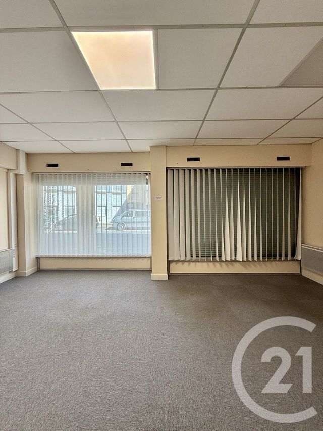 commerce à louer - 96.56 m2 - MOULINS - 03 - AUVERGNE - Century 21 Pierre Immobilier