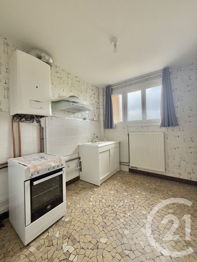 Appartement F3 à louer - 3 pièces - 53.39 m2 - MOULINS - 03 - AUVERGNE - Century 21 Pierre Immobilier