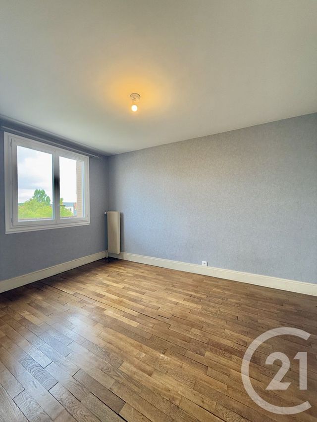 Appartement F3 à louer - 3 pièces - 53.39 m2 - MOULINS - 03 - AUVERGNE - Century 21 Pierre Immobilier