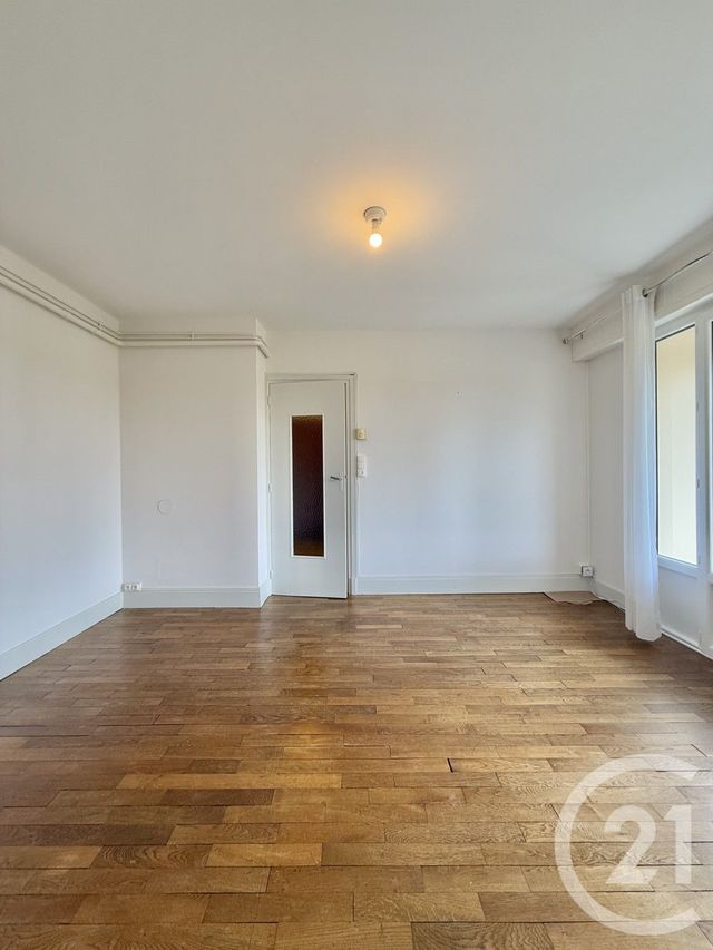 Appartement F3 à louer - 3 pièces - 53.39 m2 - MOULINS - 03 - AUVERGNE - Century 21 Pierre Immobilier
