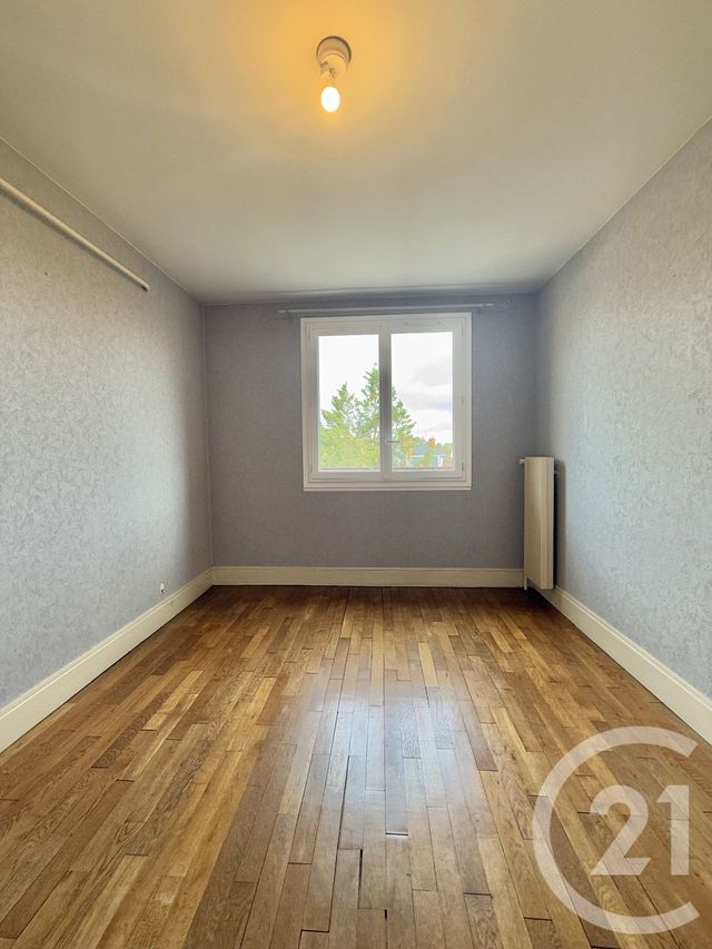 Appartement F3 à louer - 3 pièces - 53.39 m2 - MOULINS - 03 - AUVERGNE - Century 21 Pierre Immobilier