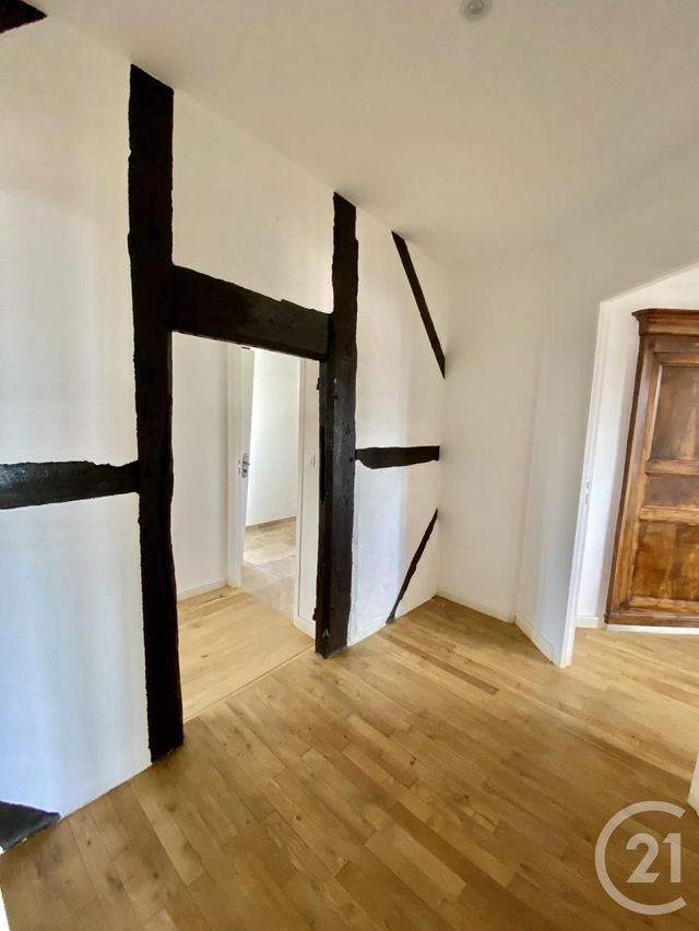 maison à vendre - 5 pièces - 251.13 m2 - BRESSOLLES - 03 - AUVERGNE - Century 21 Pierre Immobilier