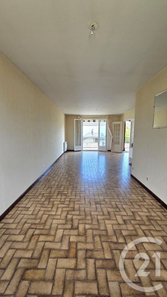 maison à vendre - 4 pièces - 82.64 m2 - YZEURE - 03 - AUVERGNE - Century 21 Pierre Immobilier