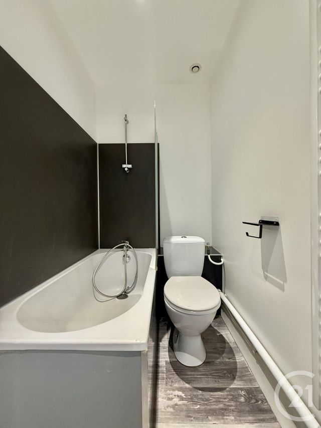 Appartement F2 à louer - 2 pièces - 24.43 m2 - MOULINS - 03 - AUVERGNE - Century 21 Pierre Immobilier