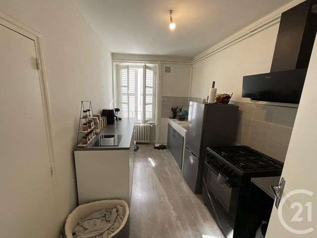 Appartement F2 à louer - 2 pièces - 59.69 m2 - MOULINS - 03 - AUVERGNE - Century 21 Pierre Immobilier