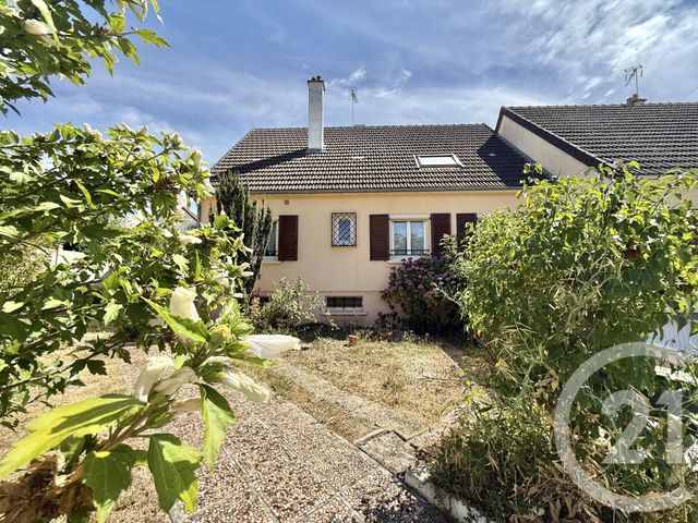 maison à vendre - 6 pièces - 133.0 m2 - YZEURE - 03 - AUVERGNE - Century 21 Pierre Immobilier