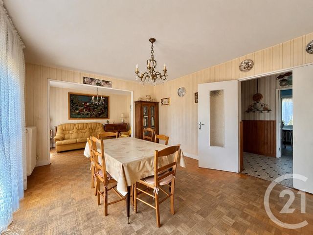 maison à vendre - 6 pièces - 133.0 m2 - YZEURE - 03 - AUVERGNE - Century 21 Pierre Immobilier