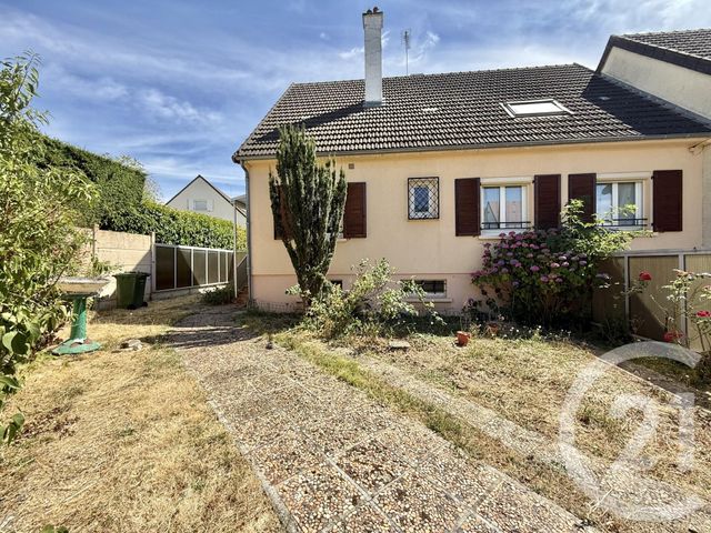maison à vendre - 6 pièces - 133.0 m2 - YZEURE - 03 - AUVERGNE - Century 21 Pierre Immobilier
