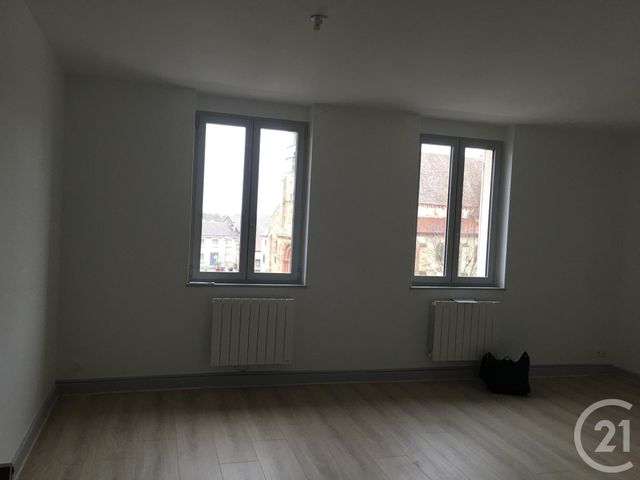 Appartement F2 à louer - 2 pièces - 52.0 m2 - YZEURE - 03 - AUVERGNE - Century 21 Pierre Immobilier