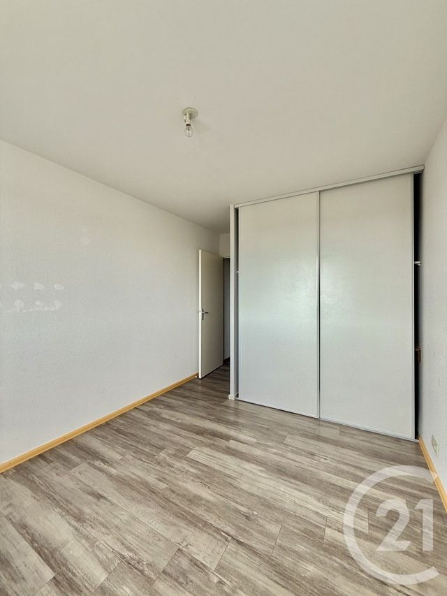 Appartement F3 à vendre - 3 pièces - 64.05 m2 - YZEURE - 03 - AUVERGNE - Century 21 Pierre Immobilier
