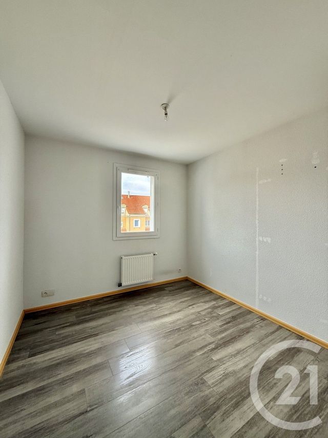 Appartement F3 à vendre - 3 pièces - 64.05 m2 - YZEURE - 03 - AUVERGNE - Century 21 Pierre Immobilier