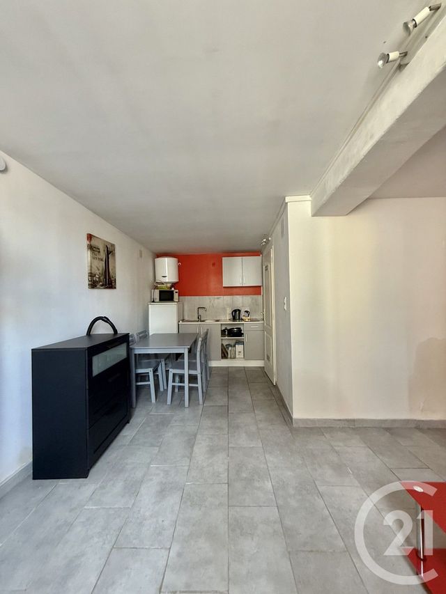 Appartement F1 à louer - 1 pièce - 21.29 m2 - MOULINS - 03 - AUVERGNE - Century 21 Pierre Immobilier