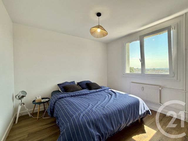 Appartement à vendre - 4 pièces - 70.15 m2 - YZEURE - 03 - AUVERGNE - Century 21 Pierre Immobilier