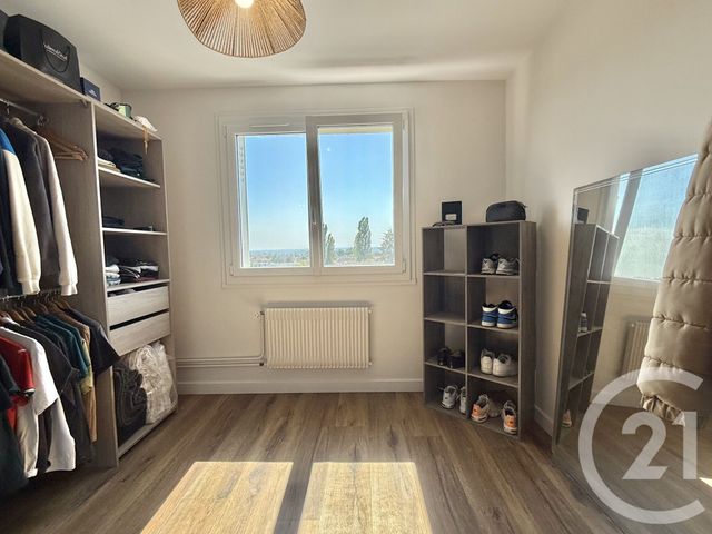 Appartement à vendre - 4 pièces - 70.15 m2 - YZEURE - 03 - AUVERGNE - Century 21 Pierre Immobilier