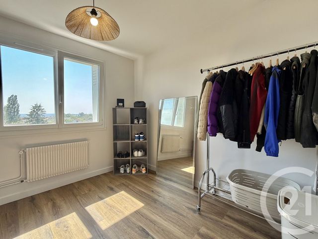 Appartement à vendre - 4 pièces - 70.15 m2 - YZEURE - 03 - AUVERGNE - Century 21 Pierre Immobilier
