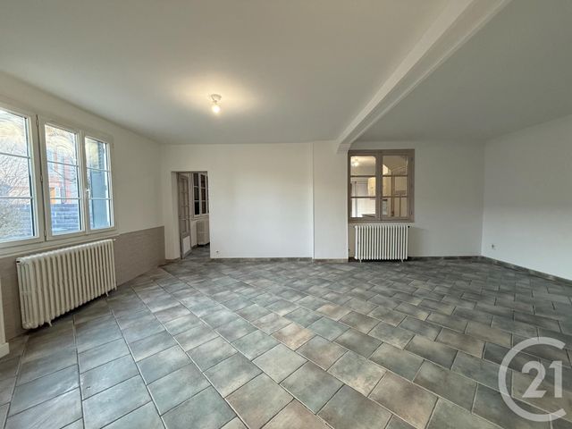 maison à louer - 4 pièces - 110.66 m2 - YZEURE - 03 - AUVERGNE - Century 21 Pierre Immobilier