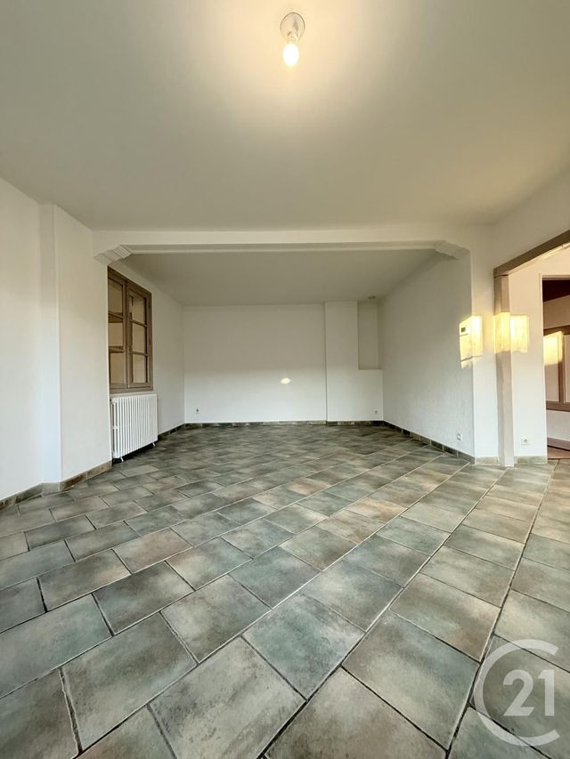 maison à louer - 4 pièces - 110.66 m2 - YZEURE - 03 - AUVERGNE - Century 21 Pierre Immobilier