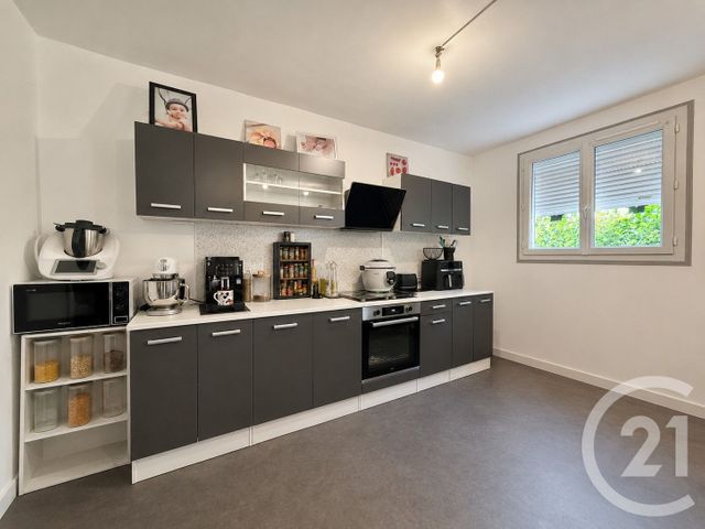 maison à vendre - 4 pièces - 81.06 m2 - YZEURE - 03 - AUVERGNE - Century 21 Pierre Immobilier