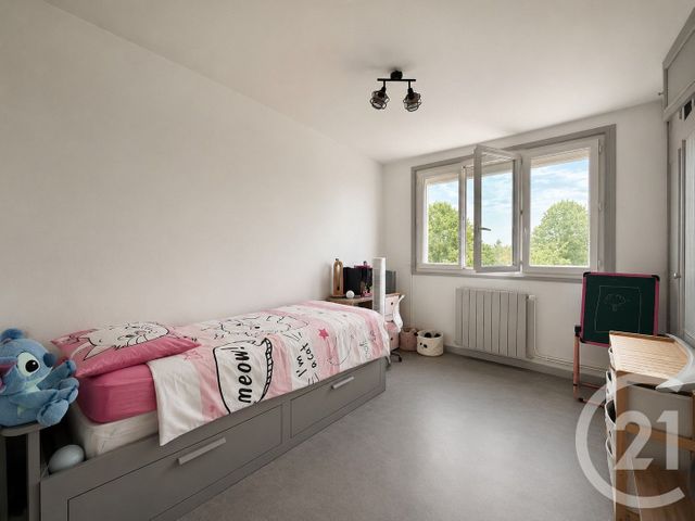 maison à vendre - 4 pièces - 81.06 m2 - YZEURE - 03 - AUVERGNE - Century 21 Pierre Immobilier