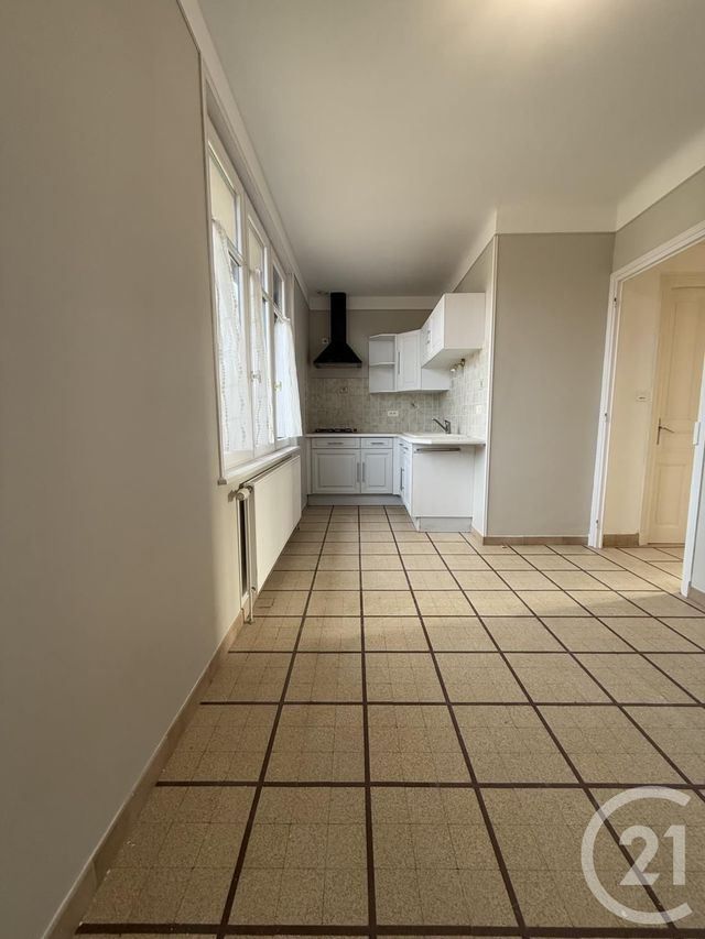 maison à louer - 4 pièces - 101.0 m2 - LE MONTET - 03 - AUVERGNE - Century 21 Pierre Immobilier