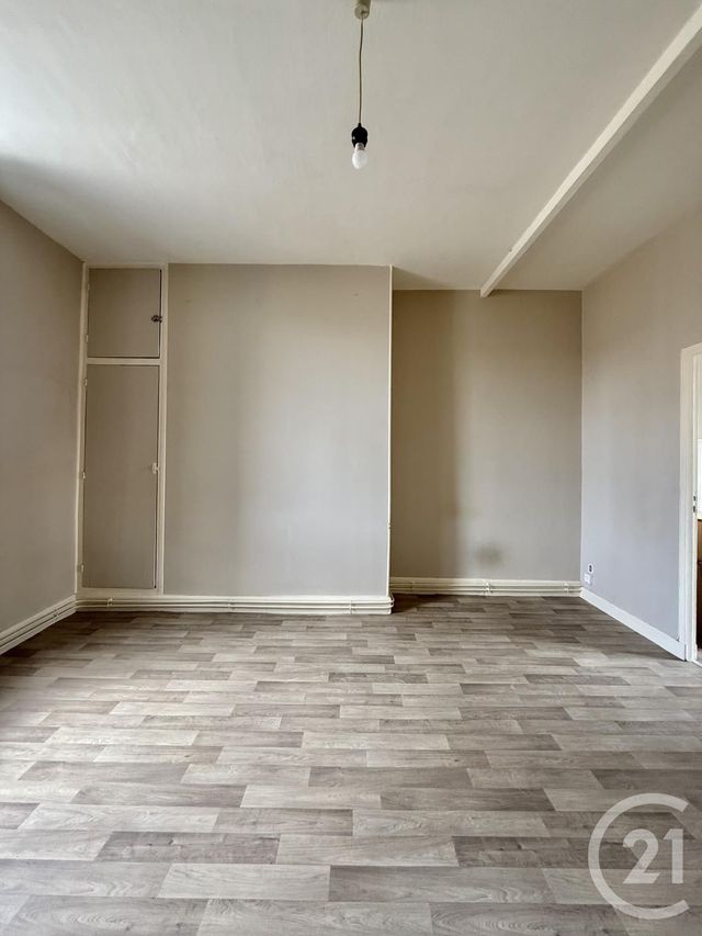 Appartement Studio à louer - 1 pièce - 23.5 m2 - MOULINS - 03 - AUVERGNE - Century 21 Pierre Immobilier