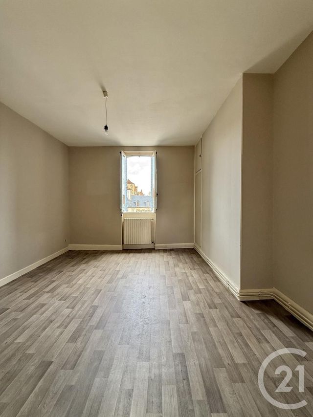Appartement Studio à louer - 1 pièce - 23.5 m2 - MOULINS - 03 - AUVERGNE - Century 21 Pierre Immobilier