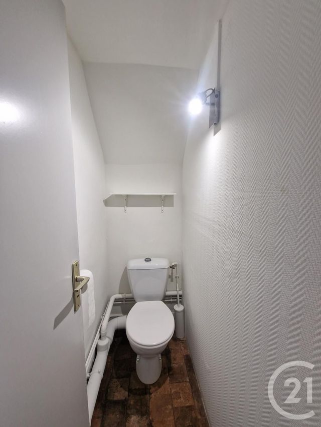 Appartement F1 à louer - 1 pièce - 17.1 m2 - MOULINS - 03 - AUVERGNE - Century 21 Pierre Immobilier