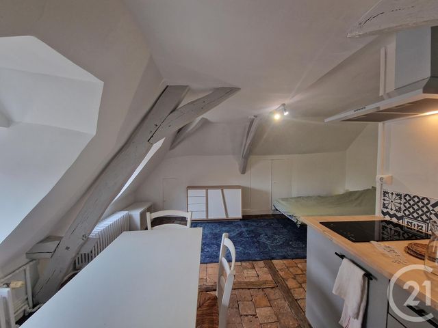 Appartement F1 à louer - 1 pièce - 17.1 m2 - MOULINS - 03 - AUVERGNE - Century 21 Pierre Immobilier