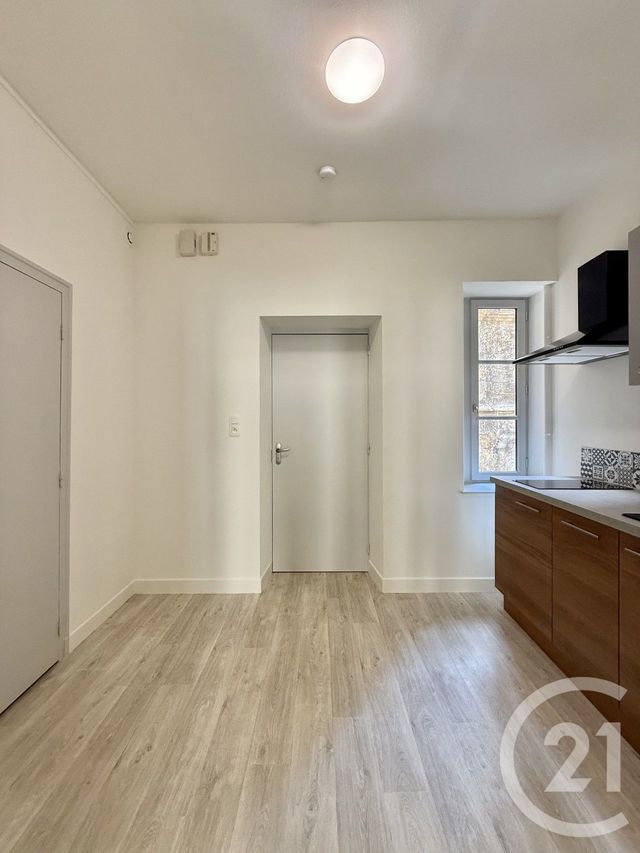 Appartement Studio à louer - 1 pièce - 29.9 m2 - MOULINS - 03 - AUVERGNE - Century 21 Pierre Immobilier