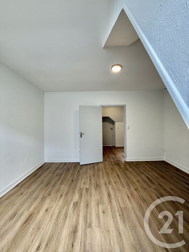 Appartement Studio à louer - 1 pièce - 25.34 m2 - MOULINS - 03 - AUVERGNE - Century 21 Pierre Immobilier